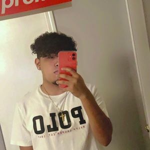 Meet your Posher, Cesar